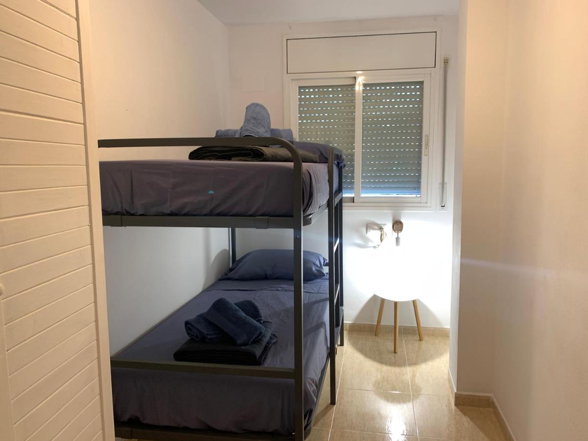 Acogedor Apartamento Con Piscina En Vilafortuny, กัมบริลส์ ภายนอก รูปภาพ