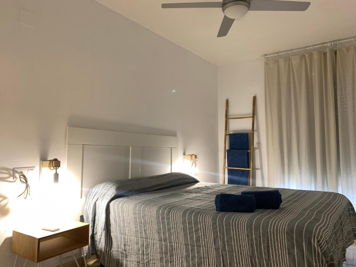 Acogedor Apartamento Con Piscina En Vilafortuny, กัมบริลส์ ภายนอก รูปภาพ